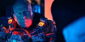 Bruce Willis’ sci-fi action film Cosmic Sin is retro throwback cheese in all the wrong ways