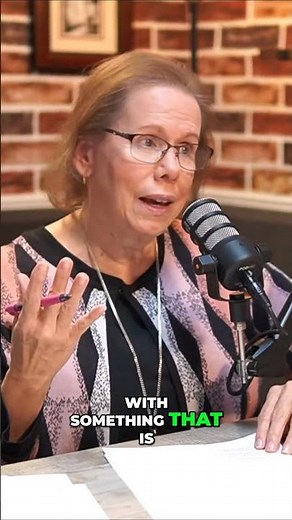 The Scarlet Thread: Discovering the Redemption through Jesus's Blood