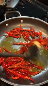 Unos ricos camarones bien endiablados￼ ￼a mi estilo😋😜😋🥵🌶🌶🔥🔥🔥#parati #fyp #camaronesendiablados | Cocinando Con Raquel