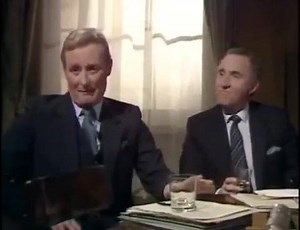 3.9K views · 105 reactions | 樂路‍♀️ stay safe everyone 殺裂 | Isabella Signs | Facebook