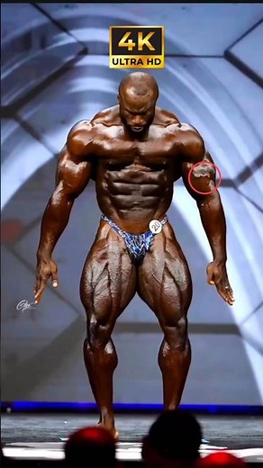 4K | SAMSON DAUDA 🔥 POSING ROUTINE | MR OLYMPIA 2025 OPEN BODYBUILDING #bodybuilding #samsondauda