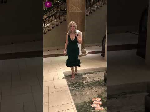 KAREN ENG 🌸 Mature Woman Biography, Wiki & Facts