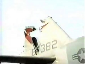 Scary CVN-71 Flight Deck Accident