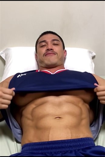 non-stop nipple sucking and cock riding on straight muscular basketball player🥵Tip here for full videos👉 https://t.co/u3NvNWCotp
