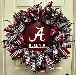 Alabama Crimson Tide Wreath, Crimson Tide, Roll Tide, Wreath, Door Decor, College, Fan, NCAA, Bama Football, Texas, Custom, Athletic, Alumni - Etsy Canada
