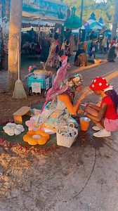 One of my favorite interactions recently 🍄 #fairy core #renaissancefestival #innerchildhealing #innerchild | opalthefairy