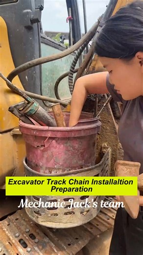 45K views · 240 reactions | Excavator Track Chain Installation Preparation #mechanic #mechanicjack #excavator #trackchain #installation | Mechanic Jack's team | Facebook