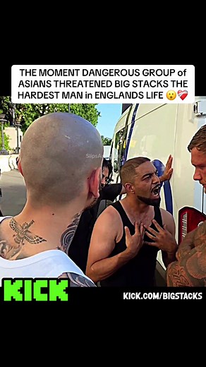 THE MOMENT DANGEROUS GROUP of ASIANS THREATENED BIG STACKS THE HARDEST MAN in ENGLANDS LIFE 😮❤️‍🩹#bigstacks #stacks #fyp #viral #security
