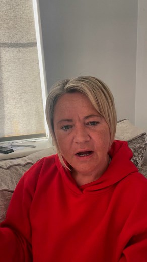 Put that in your fuckin pipe and smoke it. The hate on tik tok has calmed down and it’s started here and I’ll deal with it all no bother but don’t come at me in comments saying I’ve gone to far when I answer them back cos I don’t give a bollox tbh with ya | Laura Dunne