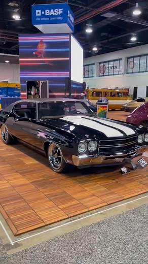 Hot Wheels - Damn this Chevelle via @goolsbycustoms is one bad ass build, loving the style and stance! #chevrolet #chevelle #protouring #carporn #stance #hotrod #lsx #roadstershop #lowfastfamous 📹 Source @keystoneautomotiveoperations | Low Fast Famous