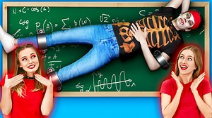 Saya menjadi pujaan kampus di sekolah vampir! 🍷 romantis oleh dunia la la emoji | Dunia La La