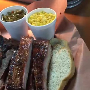 4.5K views · 65 reactions | Lockhart Chisholm Trail BBQ on Reels | Facebook
