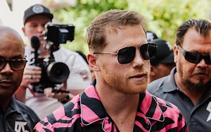 Joe Rogan Says Diet Is What Brought Canelo Alvarez Down - How Can You Expect To Perform If All You Eat Is Grass - The Overtimer