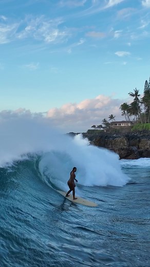 Mahina Florence (@mahinaflorence)’s videos with All Around the World(La La La) - R3hab / A Touch of Class