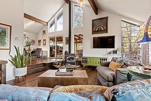 13610 Lightning Tree Rd, Nevada City, CA 95959 - MLS 225011964 - Coldwell Banker