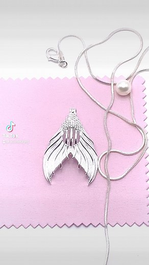 Sterling silver mermaid tail pendant. #pearl #pearls #jewelry #jewelrydesigner #pendant #necklace #mermaid #mermaidtail #summerjewelry #giftideas #aosdesign | AOS Design