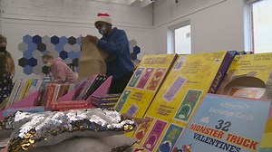Operation Secret Santa gathers toys and meals for thousands of kids