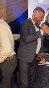 346K views · 7K reactions | ALL THIS BIG MEN CELEBRITIES BE YOUR BROTHERS KEEPER AND ALWAYS SHOW MEN  LOVE @topfans Davido Cubana Chiefpriest Burna Boy #highlightsシ゚ #highlightseveryone #virals | Africa black men TV | Facebook