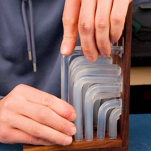 603K views · 617 reactions | Glue Stick as an LED Clock DIY | Crafty Panda How | Facebook