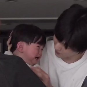 Soobin and Baby Yoojun Moments: Yoojun Calls Soobin ‘Mama’