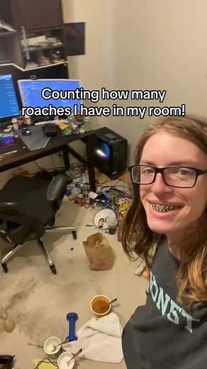 2.6K views · 6 comments | Today I count how many roaches are in my room! #roaches #cleaning #powenvy | Dogs Lover | Facebook