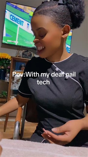 Pov:When your nail tech is def Oyisa Koyo noba uthi ndiyathanda ukwenza upopye wam 🤣🤣🤣🤣🤣 #nocopyrightsforthismusic #LookBetterFeelBetter #chromenails | Noluvuyo Sodela