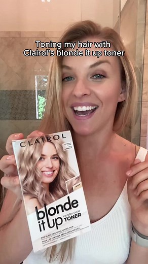 Set the tone with our NEW Blonde It Up Crystal Glow Toner! 💫 No ammonia, no unwanted warmth, and no salon visit necessary 👏 #ClairolColor #ItsSoMe