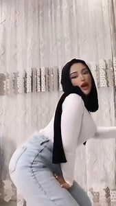 خليجيه تعمل تحدي خلع الملابس امام المتابعين بدون كسوف | النهايه صدمه | Mahmoud Htre Kano