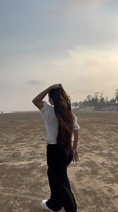 1.4M views · 5.9K reactions | Old is always gold for me❤️And when the video is my favorites, soo why not?✌ @miss__tridha #saiyaara #trendingreels #insta #instamood #instalike #likelike #viral #viralvideos #exploremore | Tridha Das | Facebook