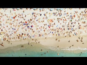 Top 13 Pictures That Show Just How Far Out Beach Life Was In '70s || beach life in 1970