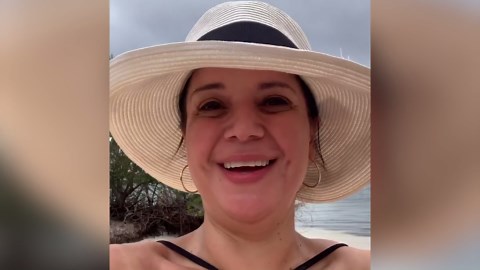 ‘The View’ star Ana Navarro flaunts incredible weight loss in a little black dress