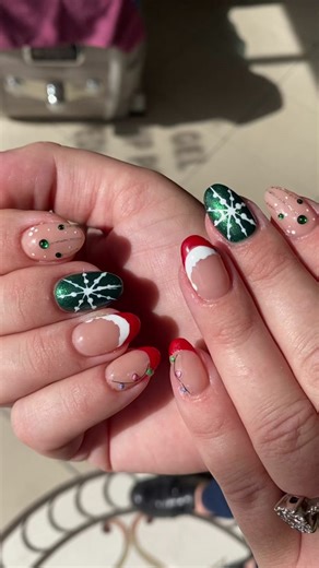 Lyly spa and Nails. Nails done by Lyly. #fullertonnails #fullertonnailtech #fullertonnailtech #acrylicnails #nailsoftiktok #nailsathome #nailsdesign #nailschristmas #nailschristmas❤️❄️