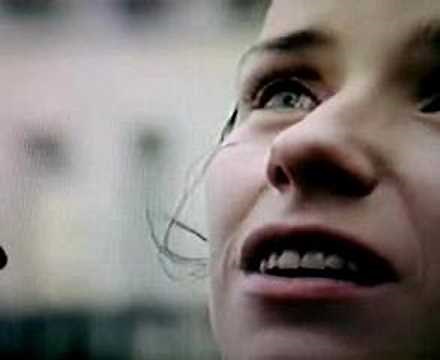 Persuasion kiss 2007