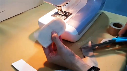 9.9K views · 256 reactions | "DIY Passport Holder: Step-by-Step Guide to Crafting Your Own Travel Companion" | HandyMum | Facebook