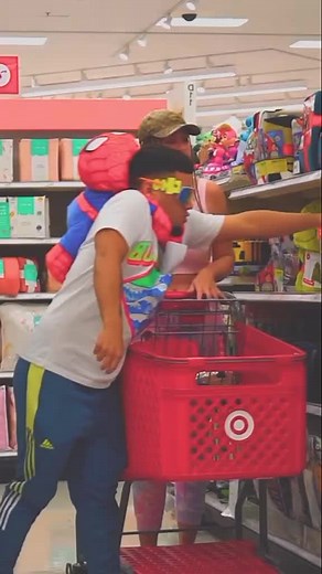 Playful Shopping Challenge in a Retail Store