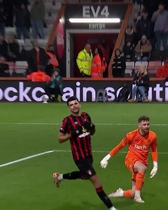 No mistake from Dominic Solanke ✨ | The Emirates FA Cup