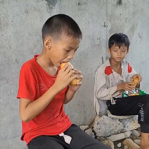 37K views · 767 reactions | Police rescue two children kidnapped by bad guys | Comic Zone | Facebook