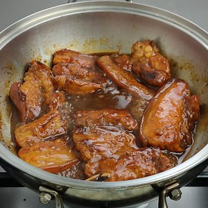 6.8M views · 37K reactions | Uy, Ang Sarap BBQ-Liempo! Pwede pala kahit walang ihawan! | Tita Dolly | Facebook