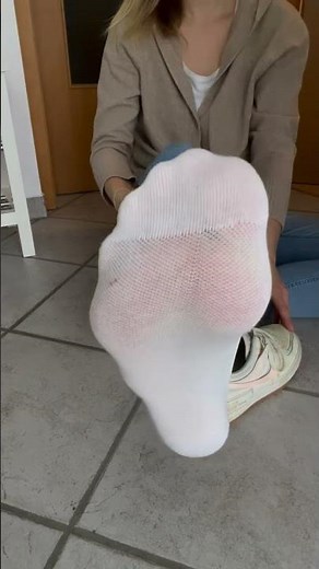 Mistress Feet Worship | Smelly Feet | Tickle Feet | Lesbian Feet Beautiful Soles Up Close