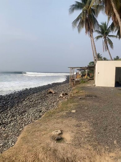 Our man Jose Isaias behind the 📽 in El Salvador 🇸🇻 working hard to get your clips! 🙌 #rawsurf #elsalvador #elsalvadorsurfing #centralamericasurfing #centralamerica #surfing #surfphotography #surfingphotography #surfphotos #surfingphotos #surfvideo #surfclips #surfingvideo #surfingclips #fridaysurfing | Raw Surf