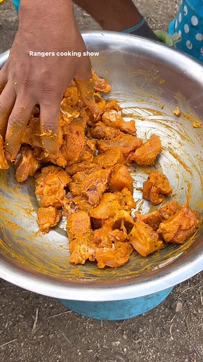 37K views · 185 reactions | Deep Fried Chicken Ka Swad #rangerscookingshow #tastyfood #reelsfb | Rangers cooking show | Facebook