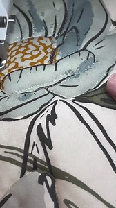 Free motion doesn’t have to be scary! Even though I know (especially at first) it’s very scary! You don’t want to mess up the awesome thing you just made! I get it. So…I have a solution. I’ve sourced four perfect cheater prints, for you to practice on, in Fall for Free Motion Quilting. No piecing required!! Yay! Register now! And Fall for Free Motion quilting with me this October! #freemotionquilting #quilting #homemadekingston #quilts #janomemakes #jennifertryon | Jennifer Tryon - Homemade