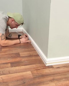 Baseboard with lights, cool or nah? | Creative Panda