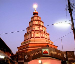Ballaleshwar Pali Ganpati Temple - Info, Timings, Photos, History