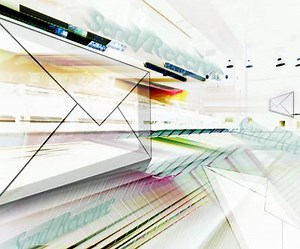 How to See Who Has Added You as a Contact With Microsoft Communicator