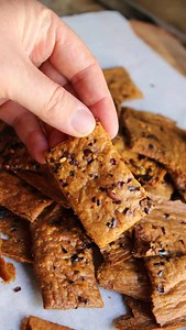 28 reactions · 6 comments | FIRECRACKER CRACKERS ️ 裡 Perfect for when you have a whole heaping amount of sourdough discard + the craving for something spicy 掠 also great for your Fourth of July menu! Comment “RECIPE” and I’ll send you the link! Or you can find all the details on my website at https://actsofsourdough.com/sourdough-discard-firecracker-crackers/ #sourdough #sourdoughdiscard #spicy #crackers #homemade | Acts of Sourdough | Facebook