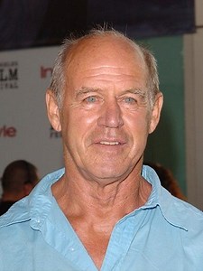Geoffrey Lewis