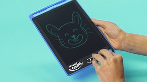 🎄 HoHoHo! 🎁 Astăzi, la Maped Creativ Advent, premiul este unul cu adevărat special: 𝗠𝗮𝗴𝗶𝗰 𝗧𝗮𝗯𝗹𝗲𝘁! ✨ 🪄Desenează la infinit și păstrează-ți creațiile preferate cu o simplă atingere. E ca și cum magia sărbătorilor ar prinde viață pe această tabletă! 🥳 Intră acum pe pagina noastră de Instagram și înscrie-te în concurs! 🎅 Până pe 24 decembrie, surprizele zilnice sunt cadoul nostru pentru tine. Nu rata magia creativă! _______ #Maped #MapedRomania #christmaswithMaped #viitorulesteînmain