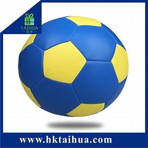 [Hot Item] PU Foam Anti Stress Football Soccer Squishy Toy