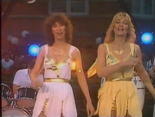 5.3K views · 175 reactions | Let the summer begin with ‘Rio’ from Maywood. We released a remake version of the song which is available on all the streaming platforms. Listen it here: https://song.link/nl/i/298451325 | Red Bullet - Record Label | Facebook